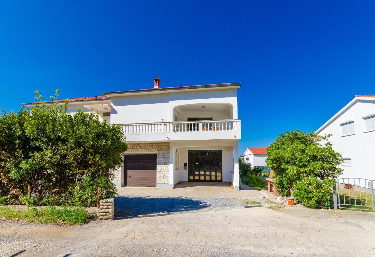 Apartments Slavica R Banjol ภายนอก รูปภาพ