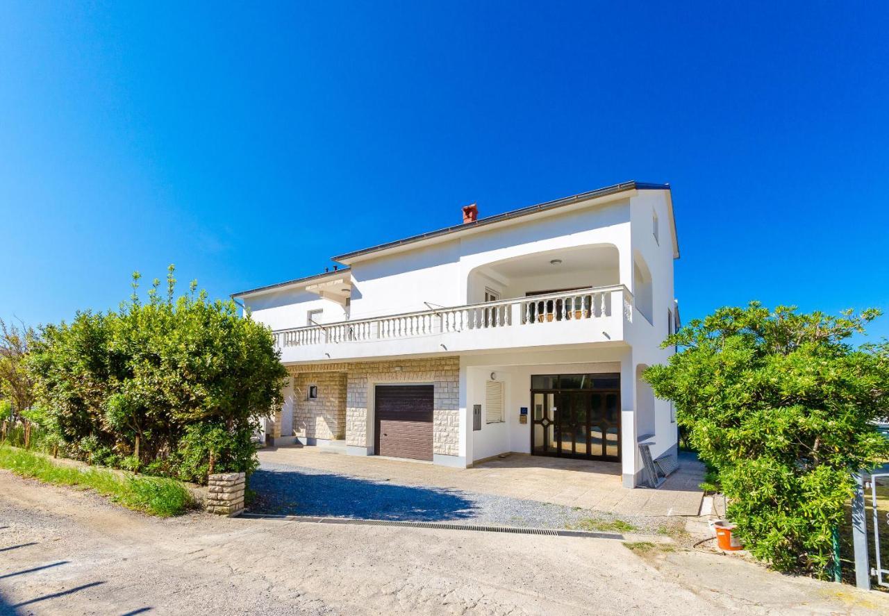 Apartments Slavica R Banjol ภายนอก รูปภาพ