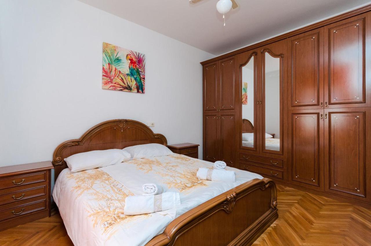 Apartments Slavica R Banjol ภายนอก รูปภาพ