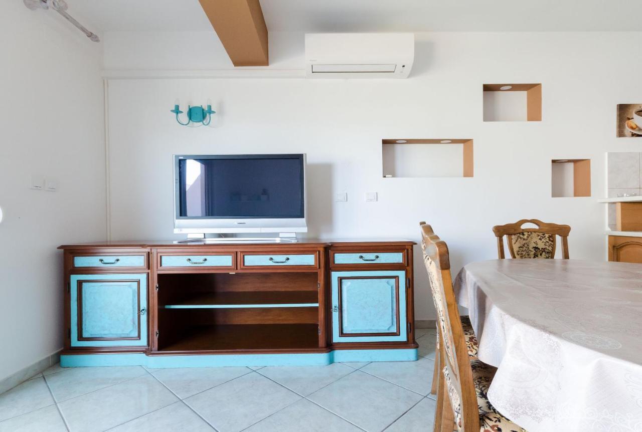 Apartments Slavica R Banjol ภายนอก รูปภาพ