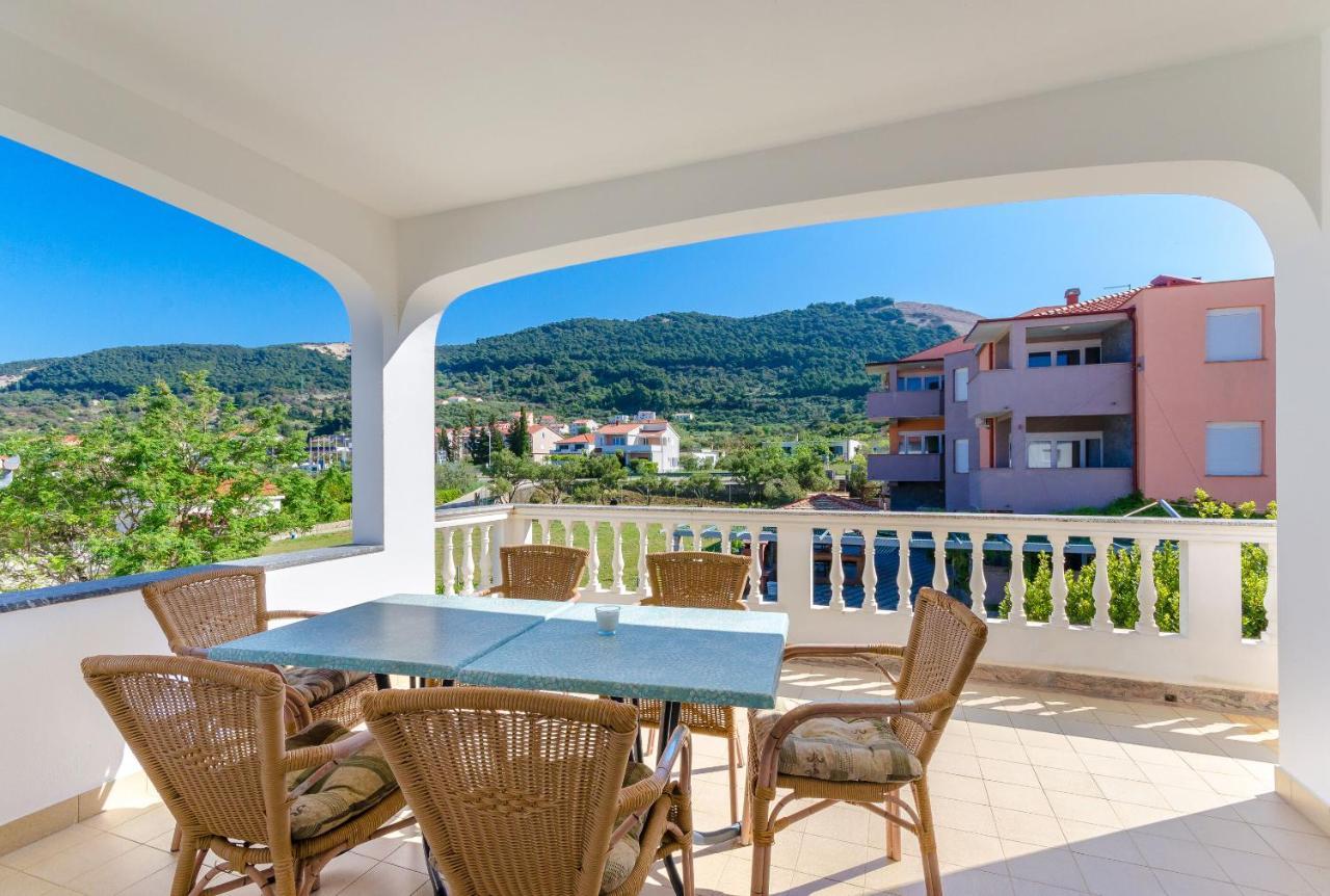 Apartments Slavica R Banjol ภายนอก รูปภาพ