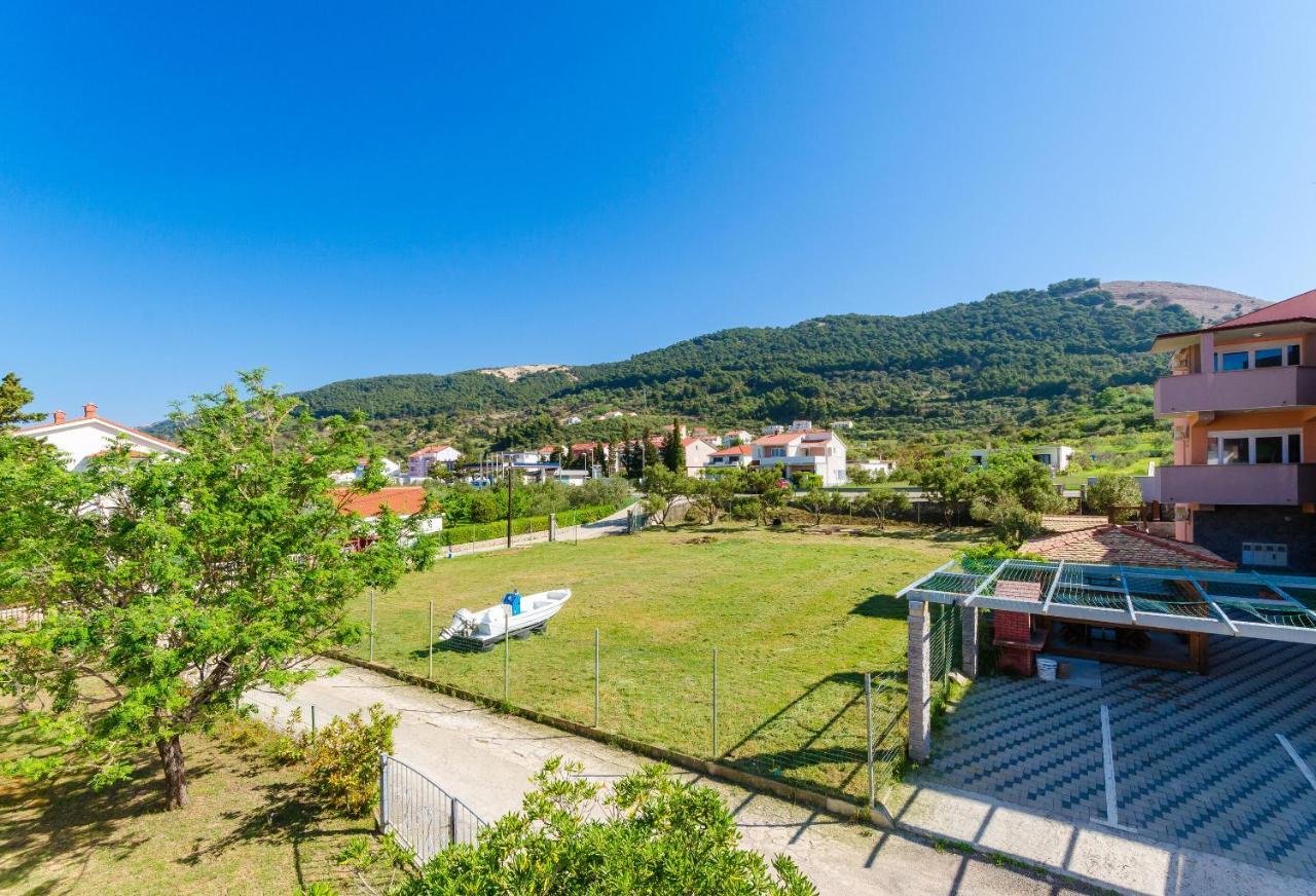 Apartments Slavica R Banjol ภายนอก รูปภาพ