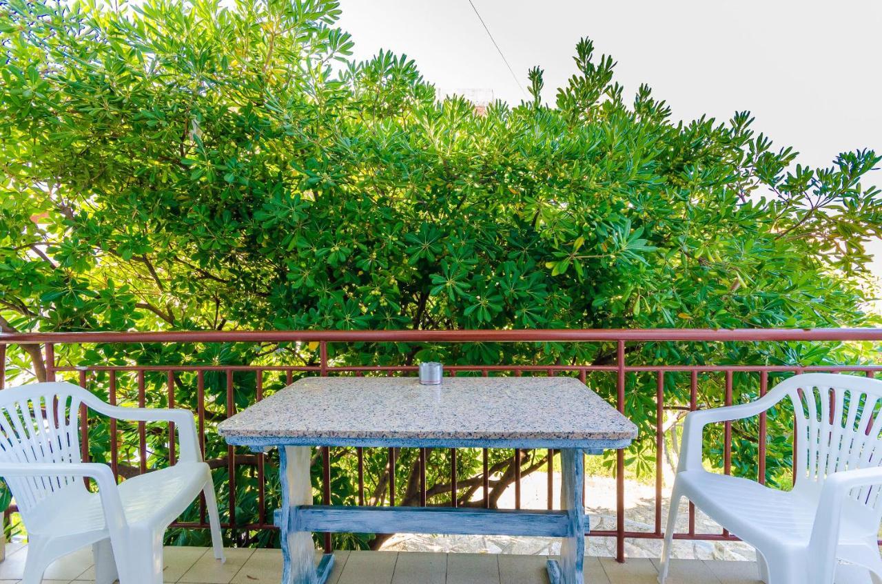 Apartments Slavica R Banjol ภายนอก รูปภาพ