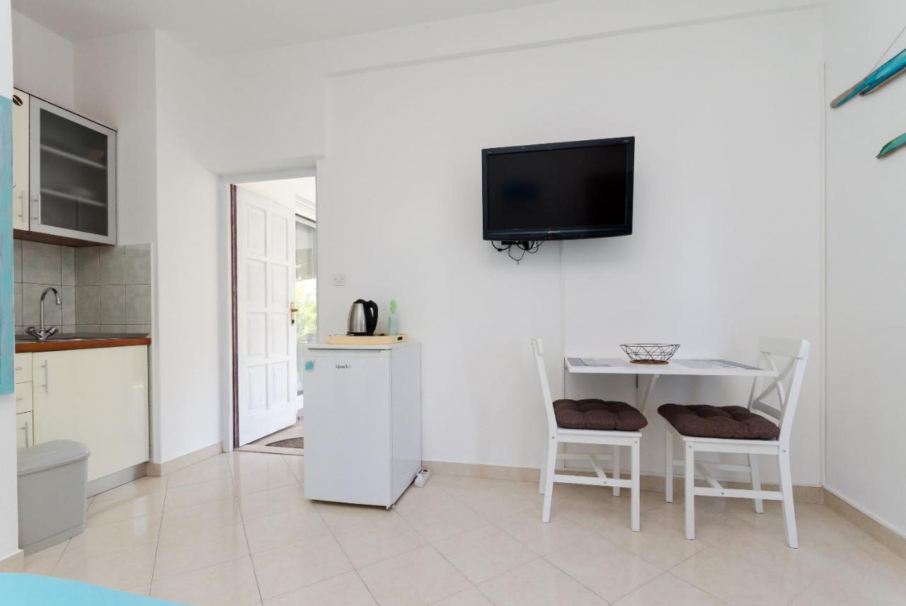 Apartments Slavica R Banjol ภายนอก รูปภาพ